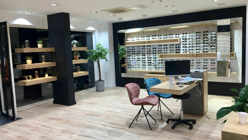 L'Opticien